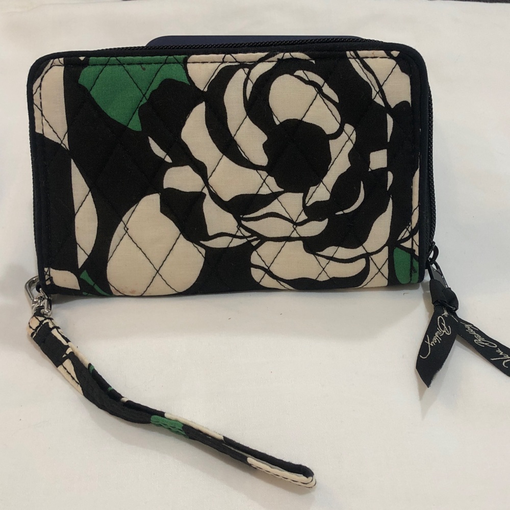 Vera Bradley Quilted Floral Wristlet in Black, Cream & Green